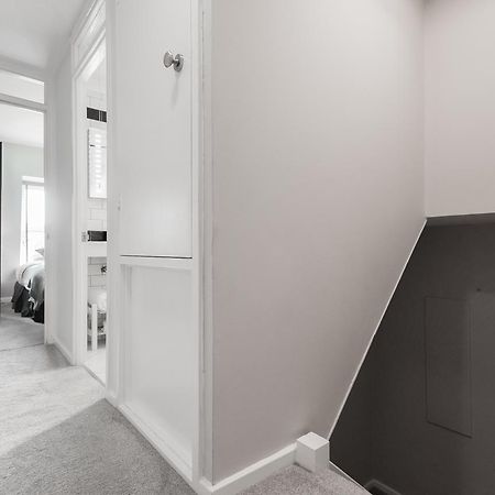 Second Nest Nine Elms Apartment London Luaran gambar